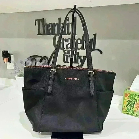 MICHAEL Michael Kors Handbags - Stunning Michael Kors Medium Black Jet Set Travel Tote Bag